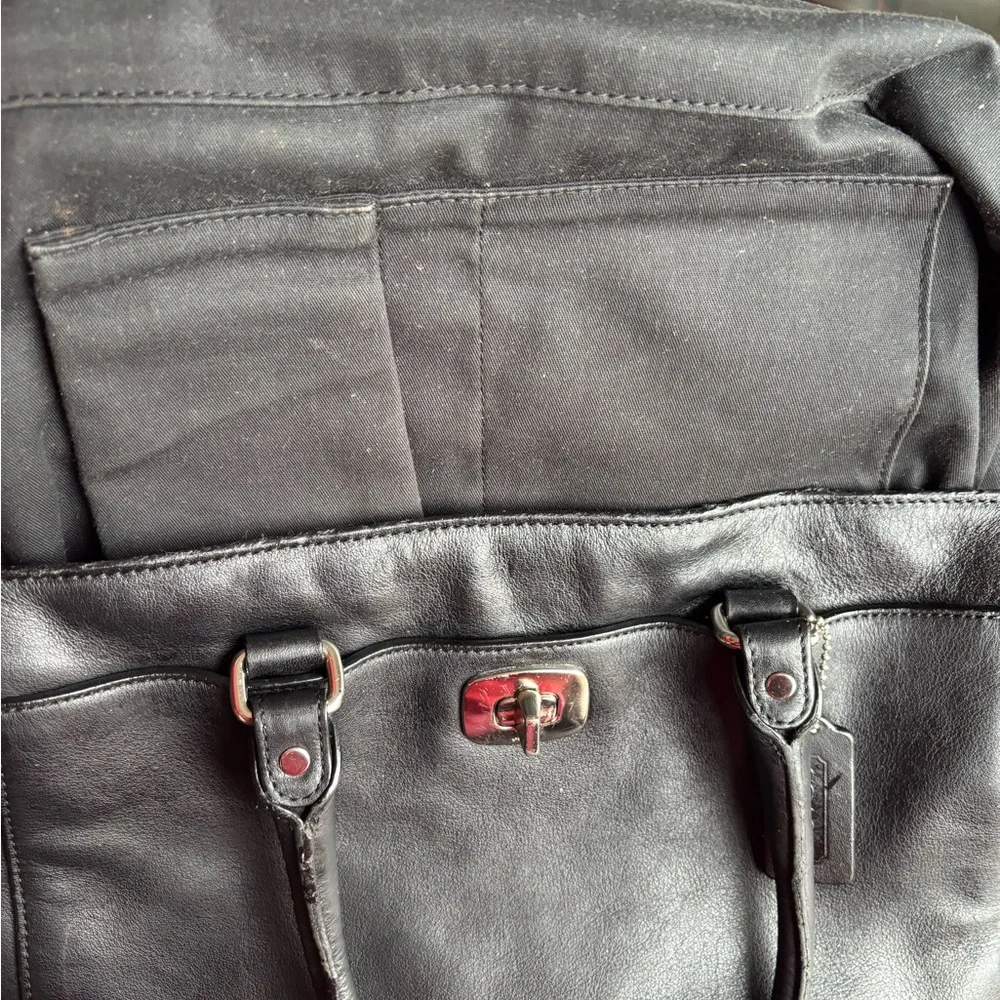 Coach Legacy C1376-25359 Black Leather Chelsea Turn Lock Carryall Satchel EUC - Picture 12 of 13